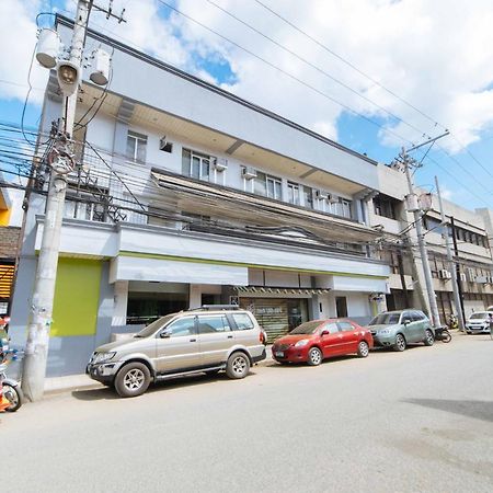 Reddoorz Plus Near San Pedro Cathedral Davao City Eksteriør bilde