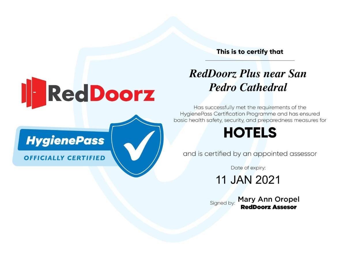 Reddoorz Plus Near San Pedro Cathedral Davao City Eksteriør bilde