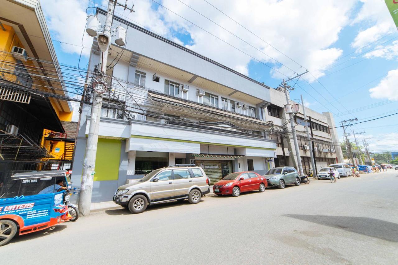 Reddoorz Plus Near San Pedro Cathedral Davao City Eksteriør bilde